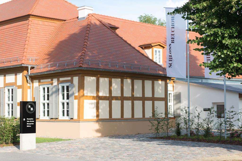 Schloss Beuchow Люббенау Экстерьер фото